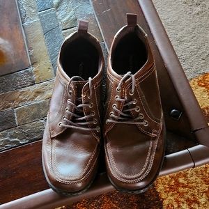 Hush Puppies size 11